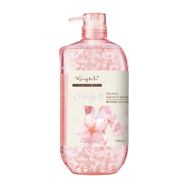 Perfumed Petal Shower Gel （Sakura）